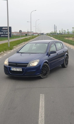 Opel Astra cena 11500 przebieg: 250000, rok produkcji 2004 z Poznań małe 137